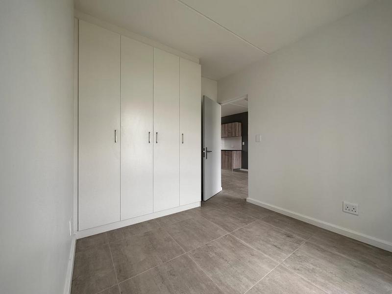 2 Bedroom Property for Sale in Aan de Wijnlanden Western Cape